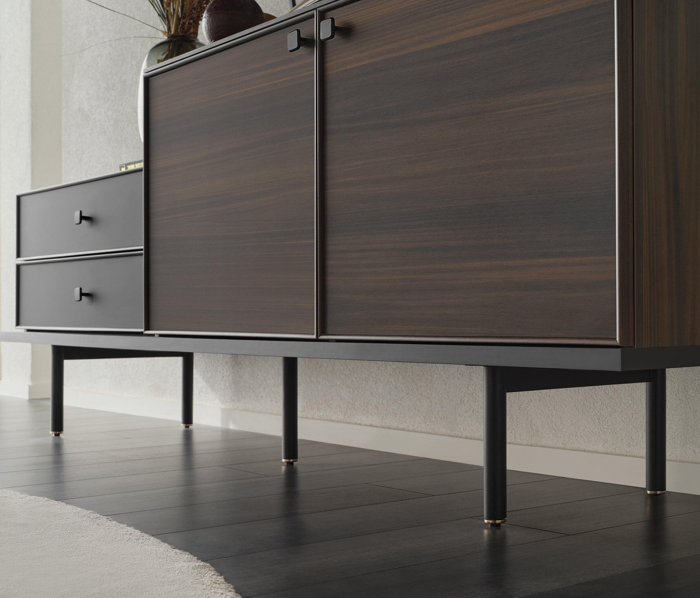 PARMA SIDEBOARD.. - Image 4
