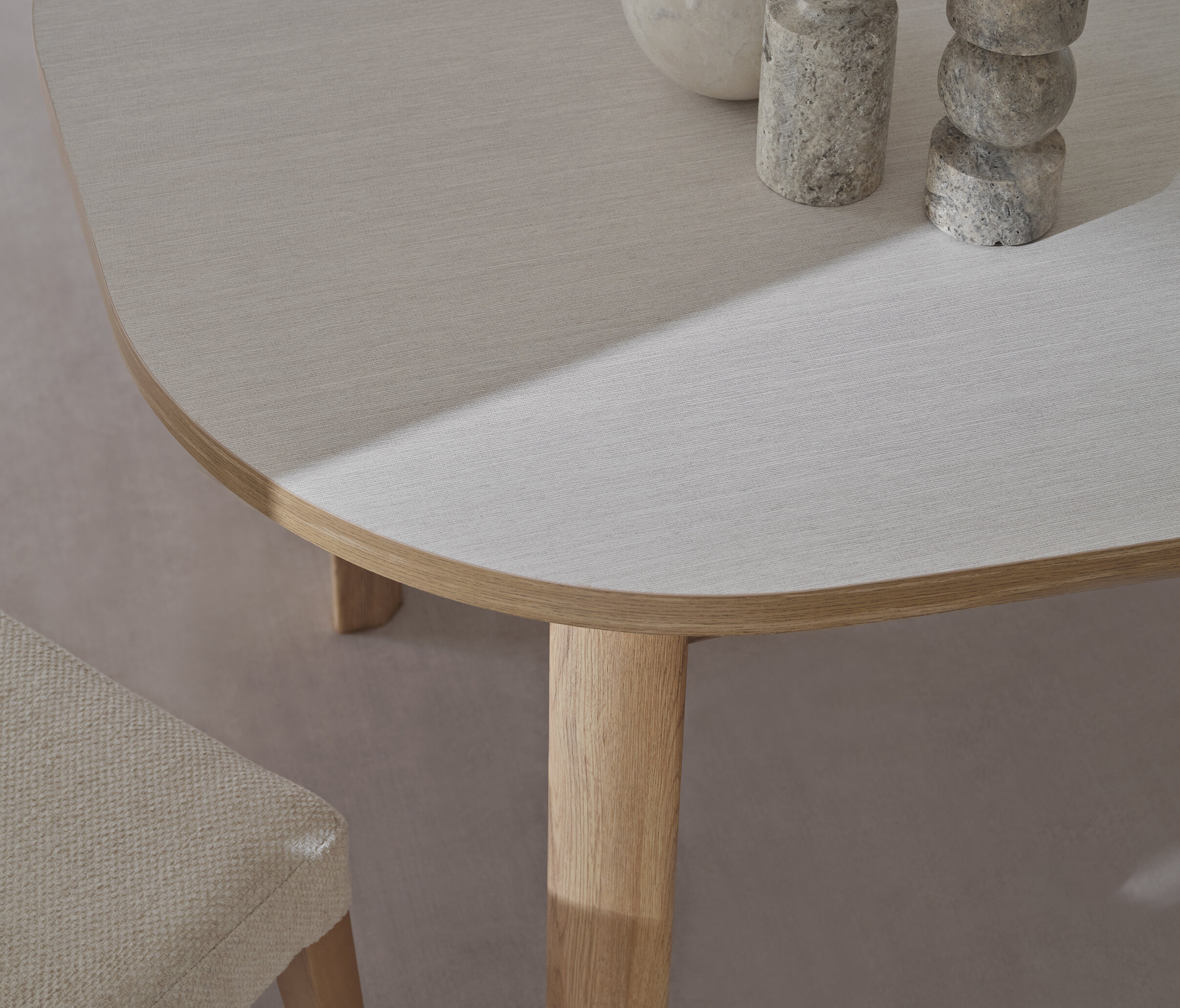 PERGE NON-EXTENDABLE TABLE WITH WOODEN LEG - Image 4