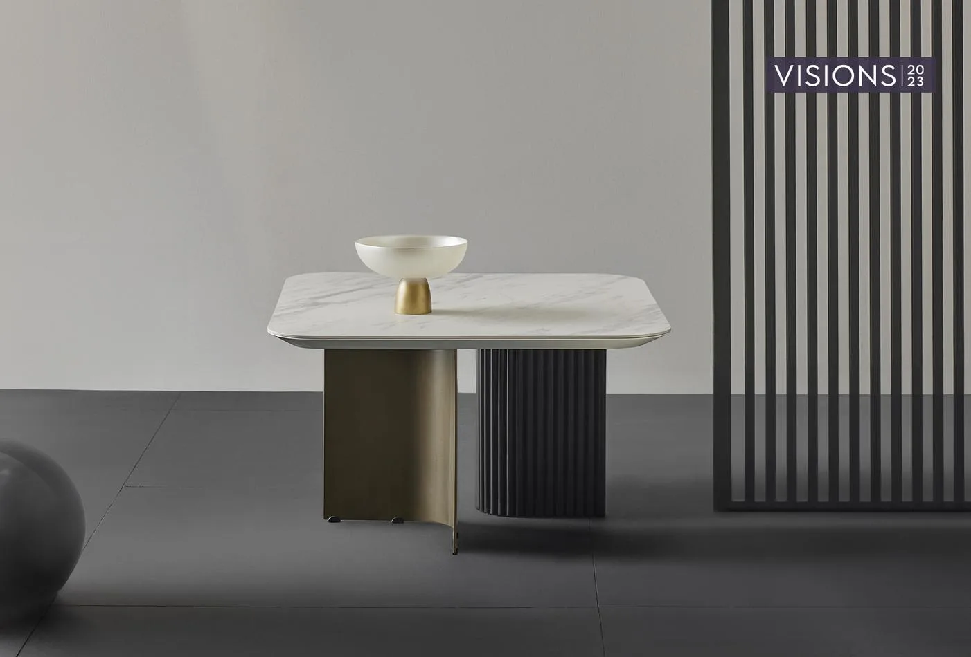 NASSAU SMALL COFFEE TABLE - Image 2