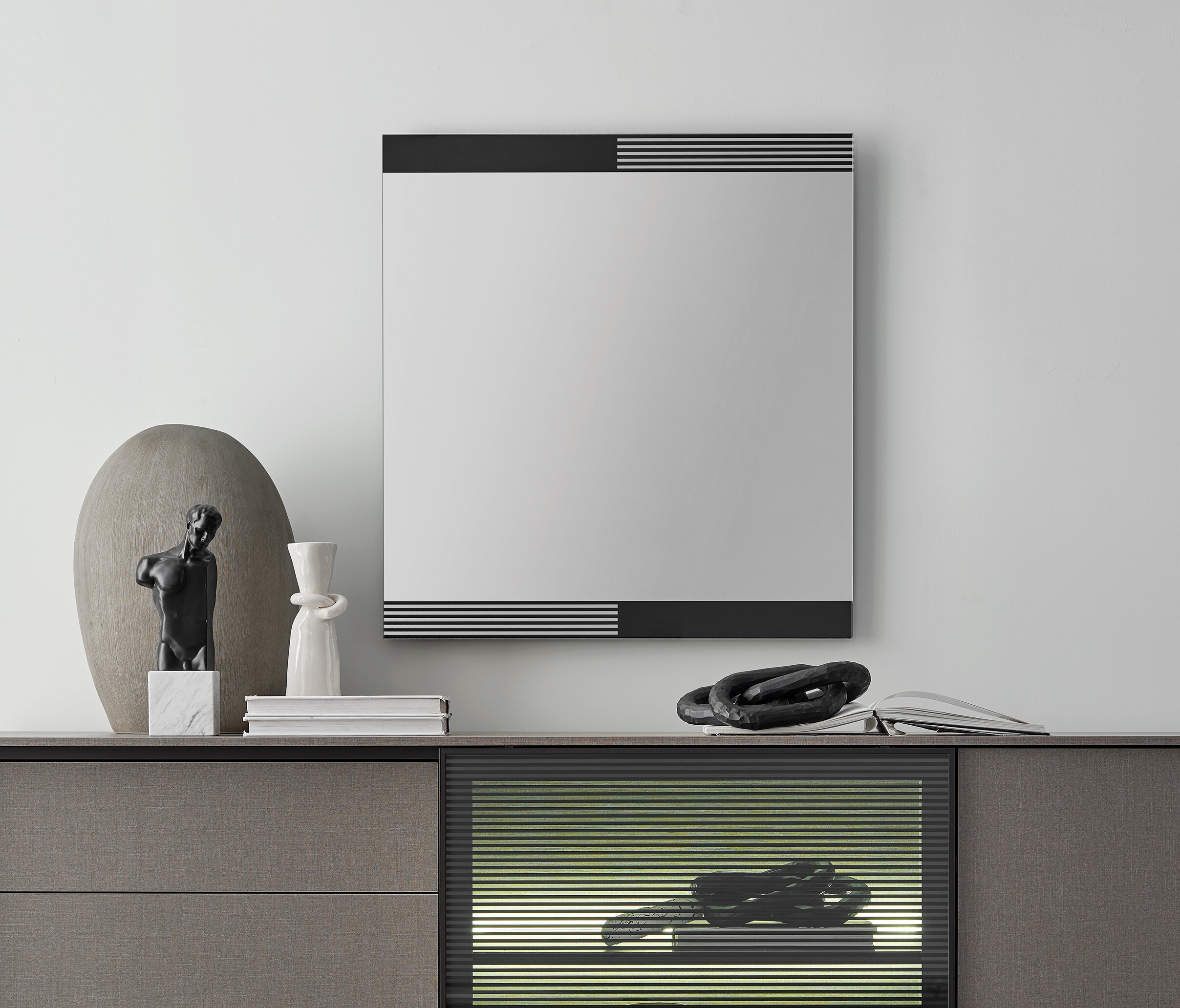 BERTA SIDEBOARD - CHEST OF DRAWERS MIRROR - Image 2