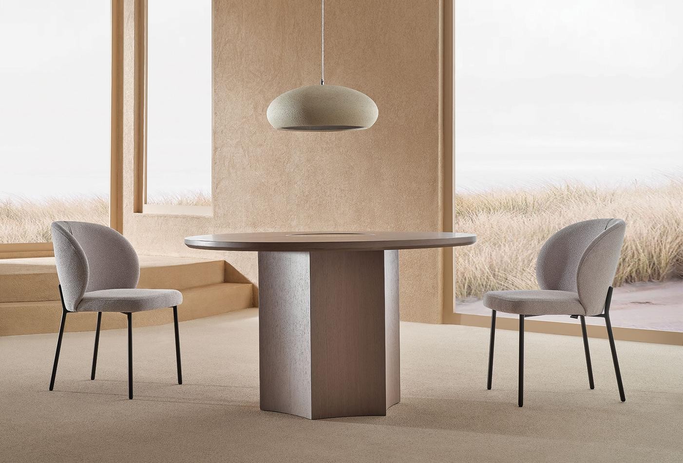 Boston Round Dining Table.. - Image 4