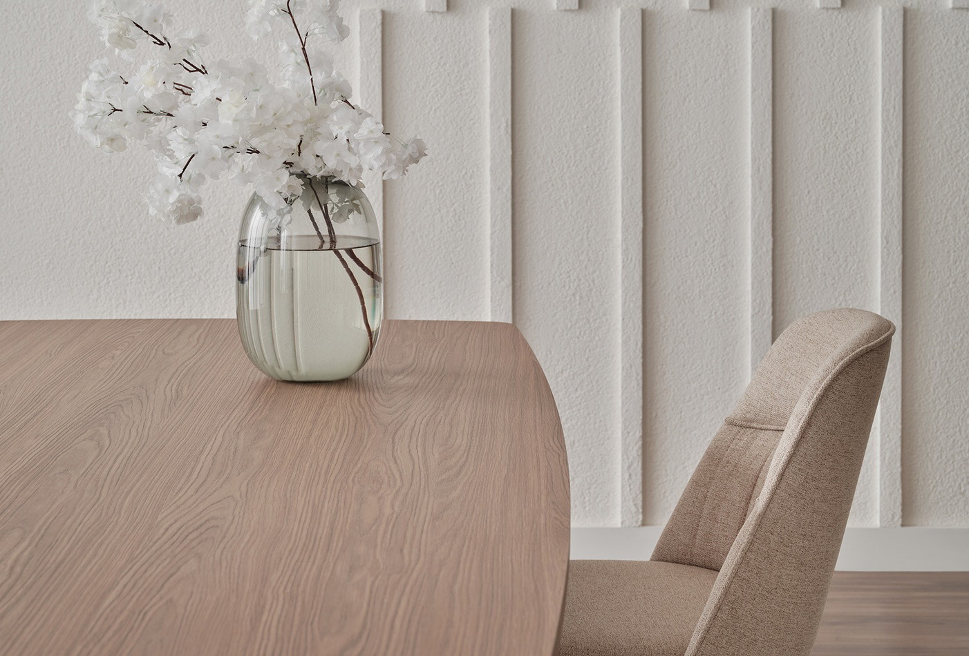 PALOMA NON-EXTENDABLE DINING TABLE.. - Image 3