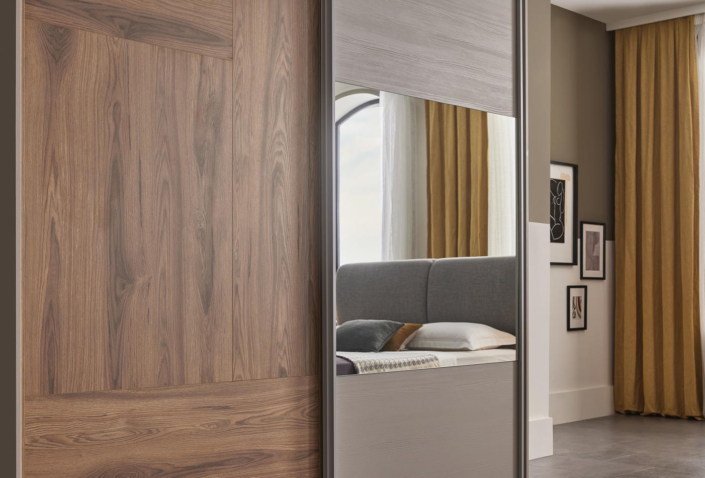 Loreto 240 cm Sliding Door Wardrobe - Image 3
