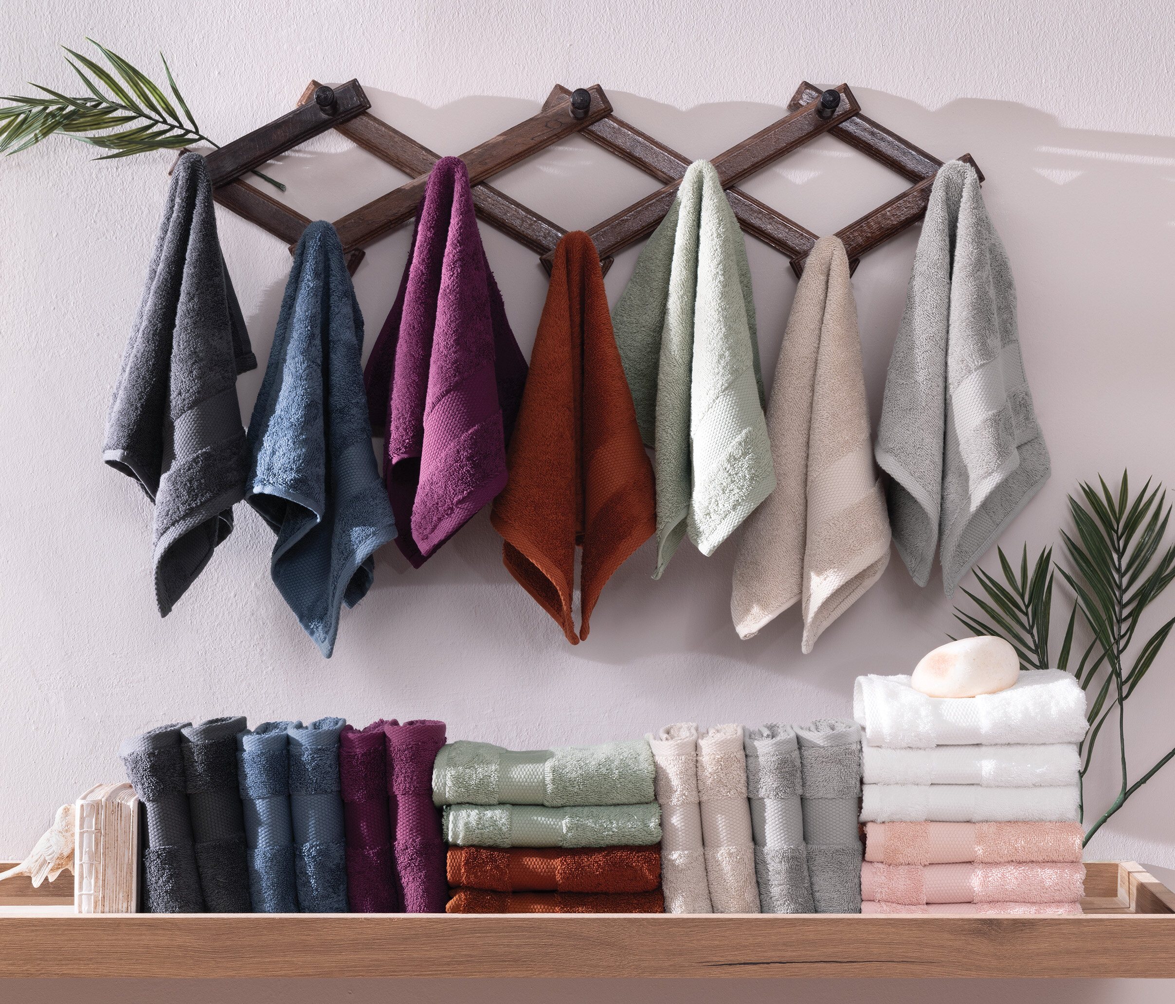 Essentials Guest Towel - Fushia (30x50 cm) - Image 3
