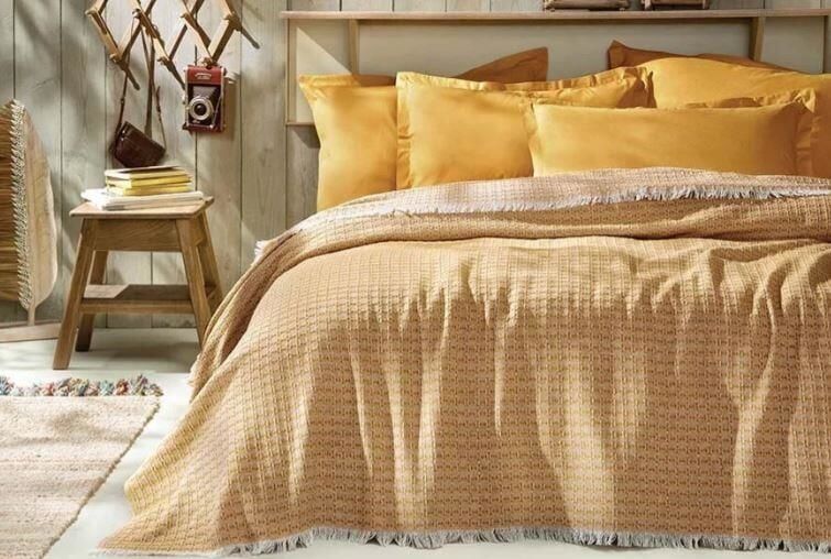 Queen Size Marita Pique - Saffron - Image 2
