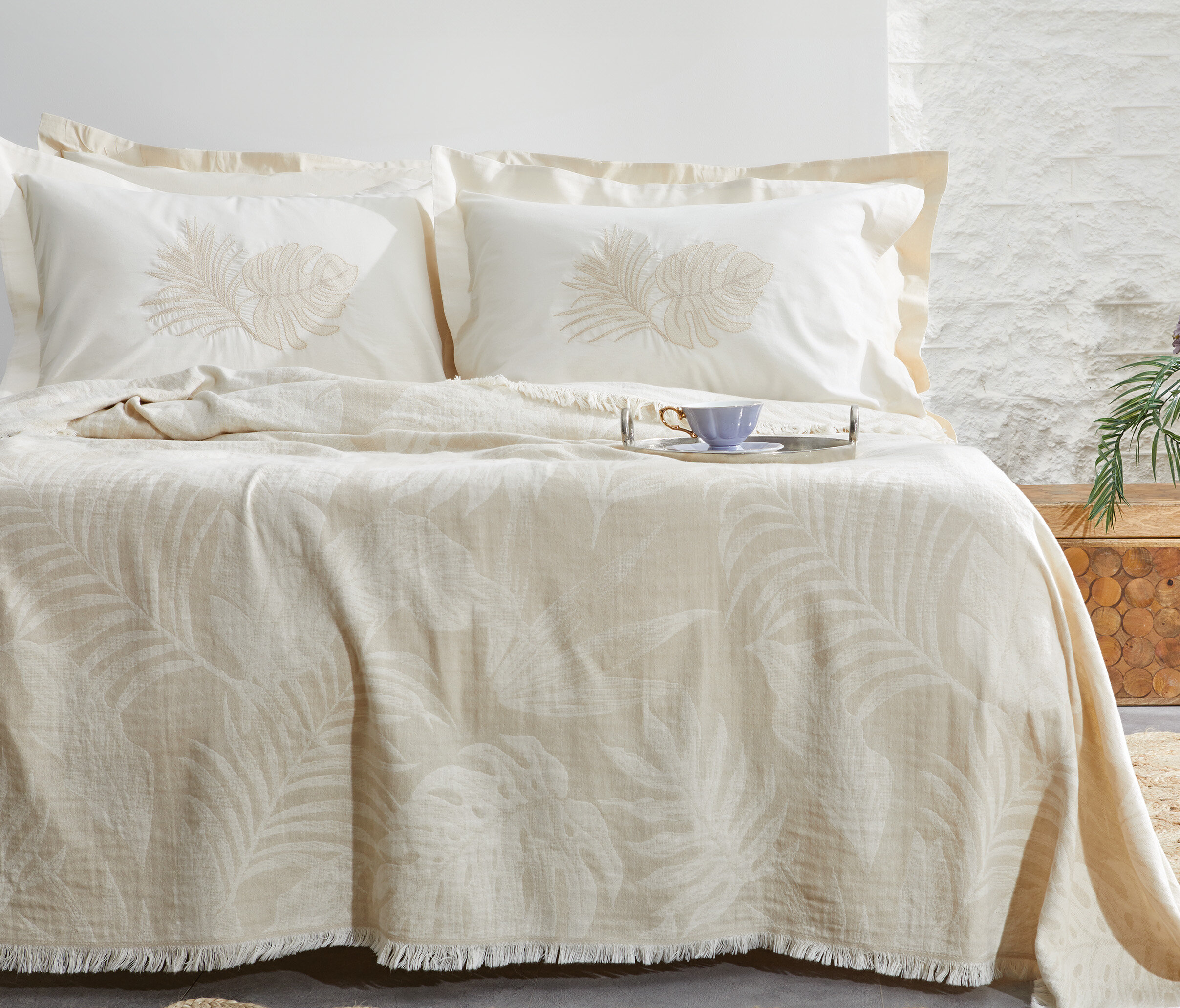 Queen Size Belinda Muslin Pique Bedspread Set - Mink - Image 4