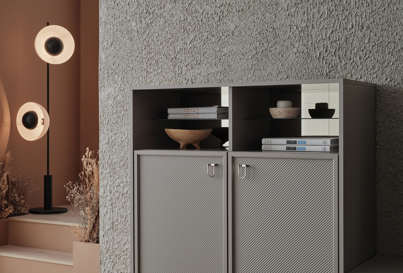 HERA TV SIDE MODULE WITH DOOR