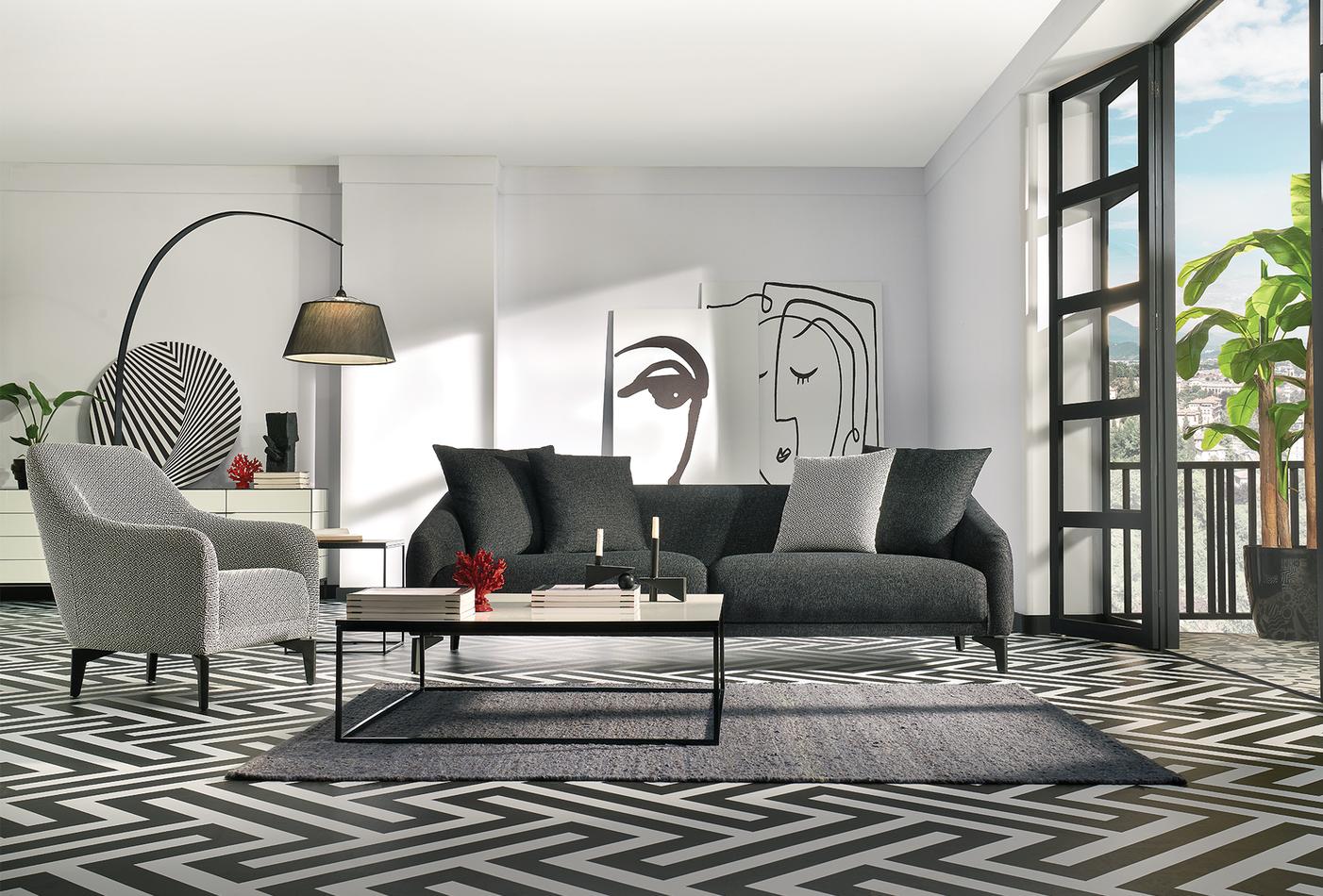 MAISON ARMCHAIR