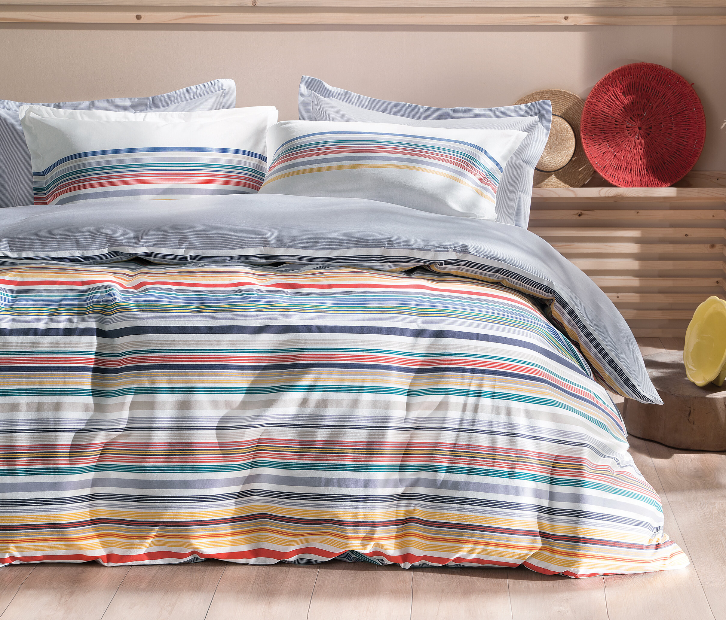 Queen Size Evan Rnf Duvet Cover Set - - Image 2